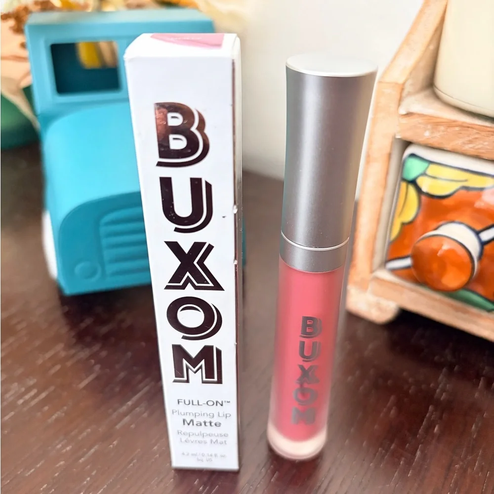 BUXOM Full-On Plumping Lip Matte‎ in Dolly  Full Size .14 Oz 4.2